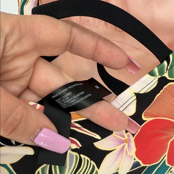 NWOT Hurley Tropical Floral One-Piece Swimsuit - Picture 7 of 10